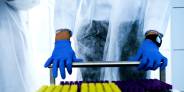 Révolutionner l'automatisation des laboratoires grâce aux robots mobiles